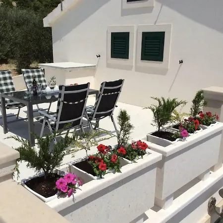 Pensionat Aurea Palma 3*